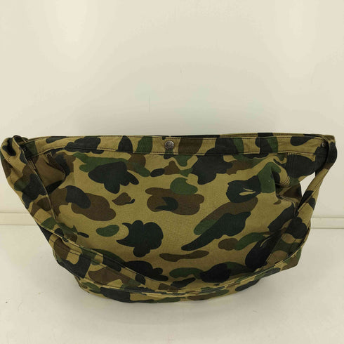 アベイシングエイプ A BATHING APE 1ST CAMO カモ 迷彩柄 ワンショルダー バッグ メンズ