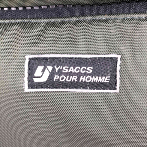 イザック Y’saccs POUR HOMME ロゴワッペン デカジップ バックパック メンズ