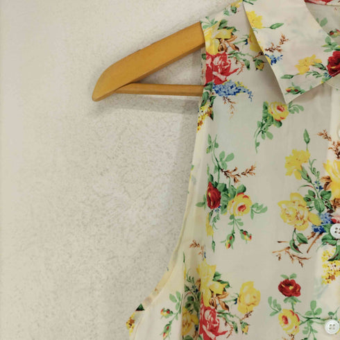 エキプモンフェム EQUIPMENT FEMME フラワー総柄 シルク レギュラーカラー ノースリーブシャツ レディース JPN:XS