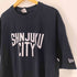 ニューエラ NEW ERA SHINJKU CITY プリント Tシャツ メンズ import:XL