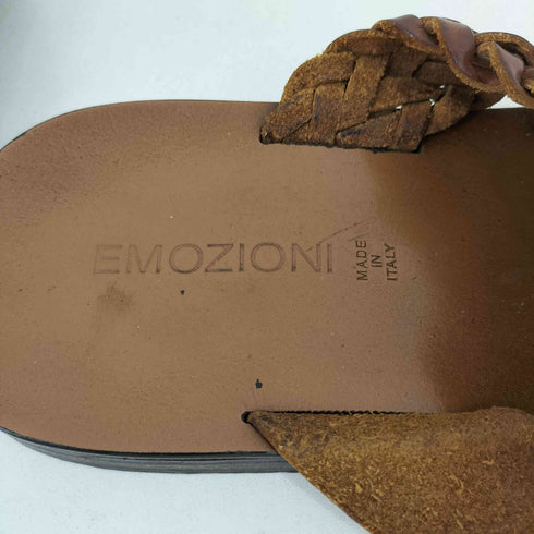 EMOZIONI MADE IN ITALY 編み込みレザーサンダル メンズ