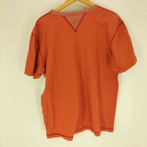 バーンズ アウト フィッターズ BARNS OUT FITTERS CLASSIC FIT 両面 はめ込み Vガゼット キャラクター プリント Tシャツ メンズ 3