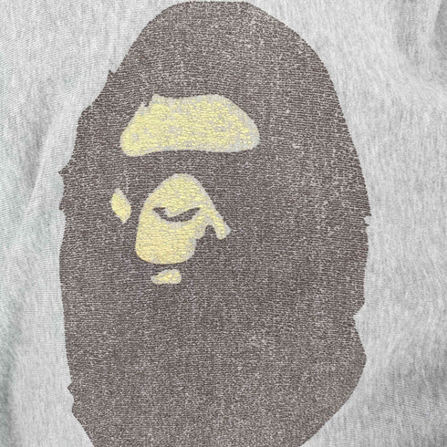アベイシングエイプ A BATHING APE ロゴプリントプルオーバーパーカー メンズ JPN:L