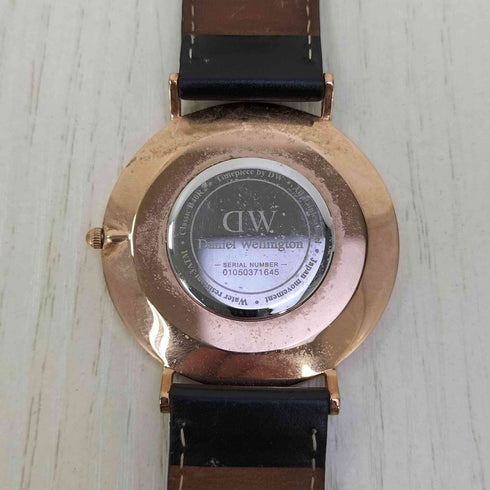 ダニエルウェリントン Daniel Wellington Classic B40R2 レザーベルト クォーツ腕時計 メンズ