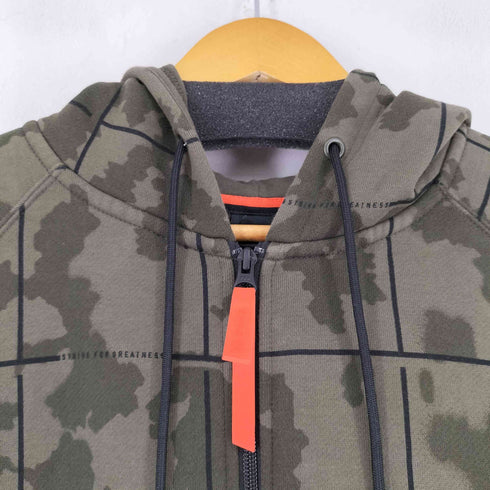 ナイキ NIKE Basketball Sport Hoodie Jacket カモ柄 ジップアップパーカー メンズ XL
