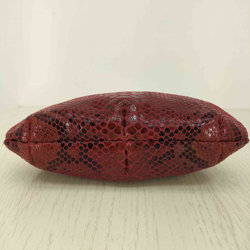 ヴィヴィアンウエストウッド Vivienne Westwood Granny Frame Purse がま口 パイソン チェーンショルダーバッグ。 レディース