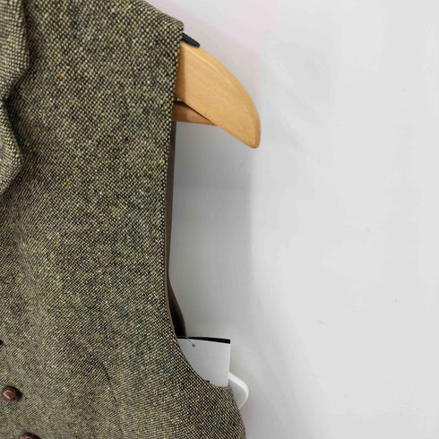 イタリア製 LAMBS WOOL 6B クルミボタン ベスト メンズ
