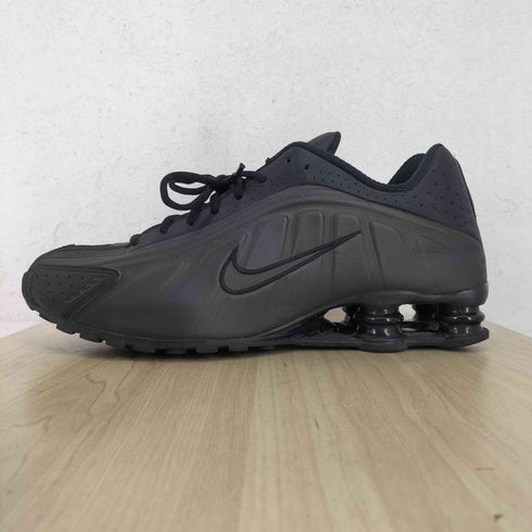 ナイキ NIKE SHOX R4 BLACK メンズ 30.5