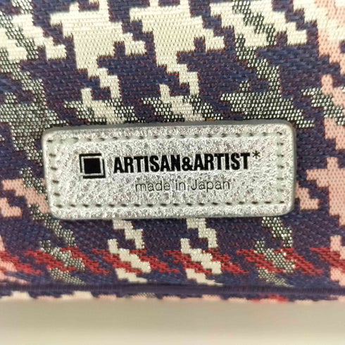 アルティザンアンドアーティスト ARTISAN&ARTIST 22AW Neo Classic トラぺゾイド ミニポーチ レディース