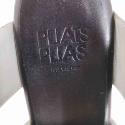 プリーツプリーズイッセイミヤケ PLEATS PLEASE ISSEY MIYAKE ストラップサンダル レディース JPN:24.5