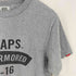 ダブルタップス WTAPS DESIGN SS03 ロゴプリントTEE メンズ JPN:M