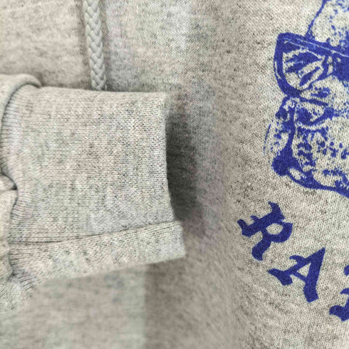 ボーンアンドレイズド BORN X RAISED 両面プリントロゴ ブルドック プルオーバーパーカー メンズ M