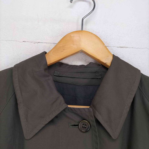 バーバリーロンドン BURBERRY LONDON MADE IN ENGLAND ナイロン中綿ハーフコート レディース