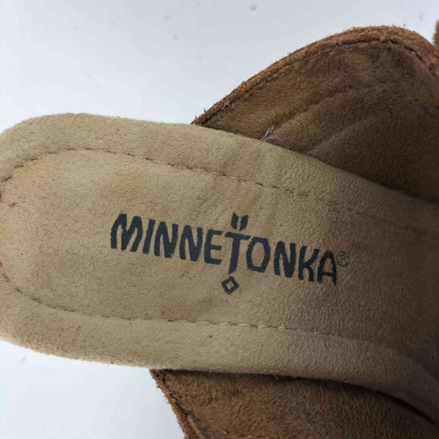 ミネトンカ Minnetonka QUINN スエード サンダル レディース 5