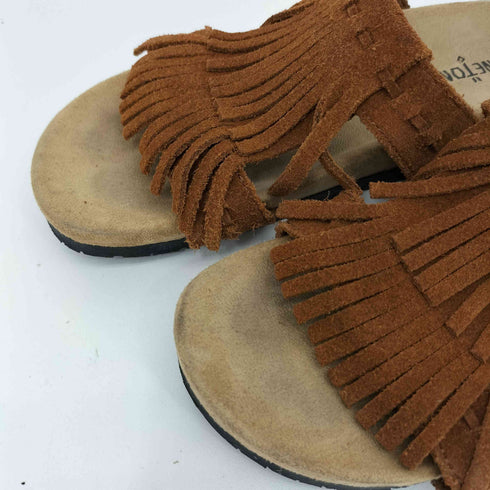 ミネトンカ Minnetonka DAISY スエードサンダル レディース 6