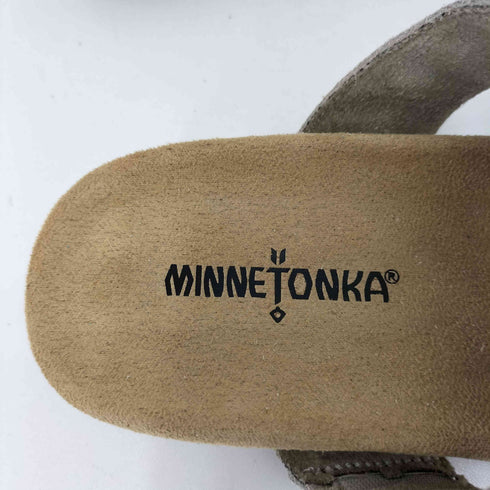 ミネトンカ Minnetonka DAISY スエードサンダル レディース 6