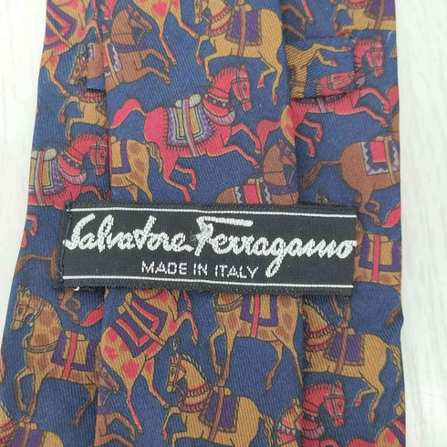 サルヴァトーレフェラガモ Salvatore Ferragamo イタリア製 総柄シルクネクタイ メンズ