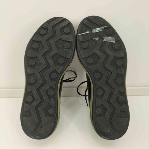 プラダ PRADA ロゴ型押し レザー ローカット スニーカー メンズ 6