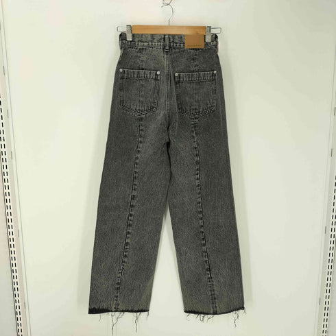 ジルバイジルスチュアート JILL by JILLSTUART カーブパネルストレートデニムパンツ レディース