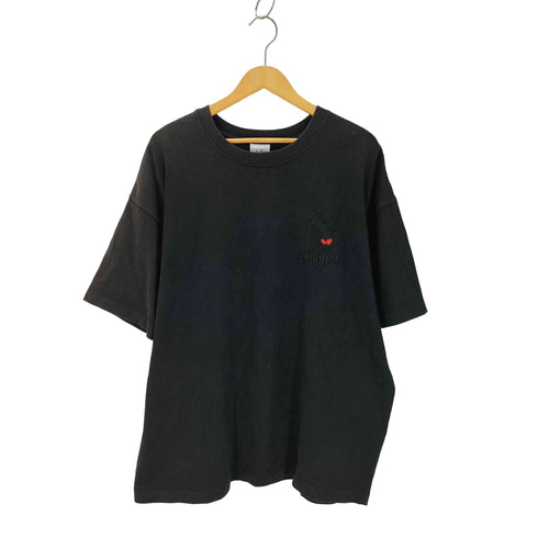 フリークスストア FREAKS STORE KAOYORINAKAMI パンチボーイ 両面刺繍 S/S TEE メンズ JPN:XL