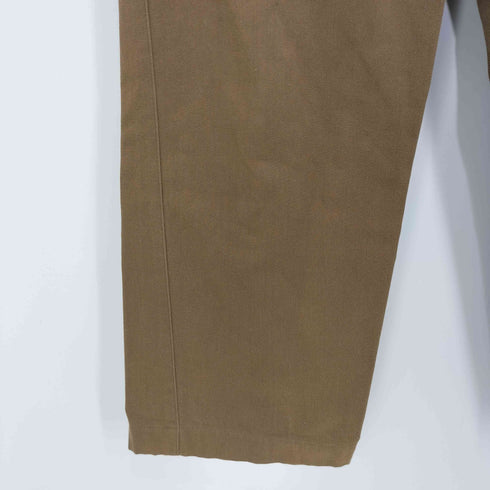 マーガレットハウエル MARGARET HOWELL RAISED DRILL PANTS シンチバック メンズ JPN:XL