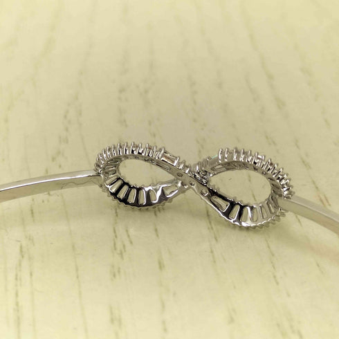 スワロフスキー SWAROVSKI M1D ロゴ刻印 Hyperbola Bangle ハイパーボラ バングル インフィニティ レディース