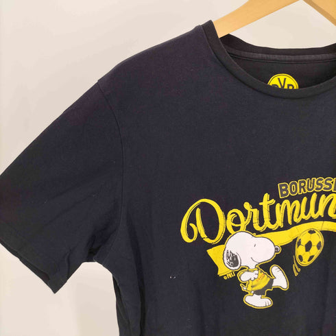 ピーナッツ PEANUTS キャラクタープリント サッカーチームコラボ S/S クルーネック Tシャツ メンズ JPN:M