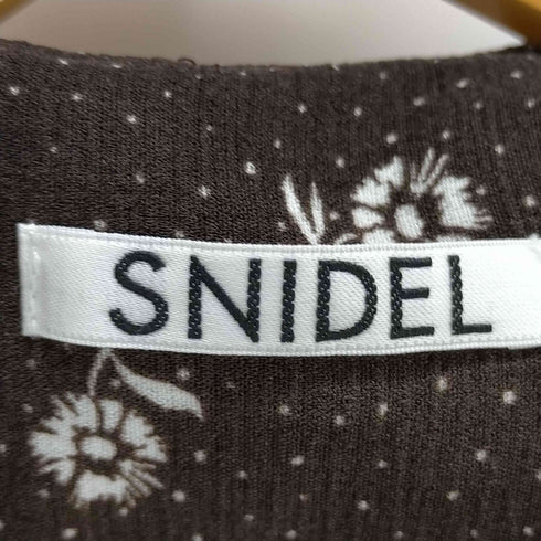 スナイデル snidel フラワーパターンタイトワンピース レディース FREE