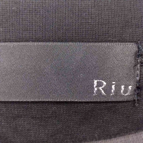RIU プリントクルーネックTシャツ レディース