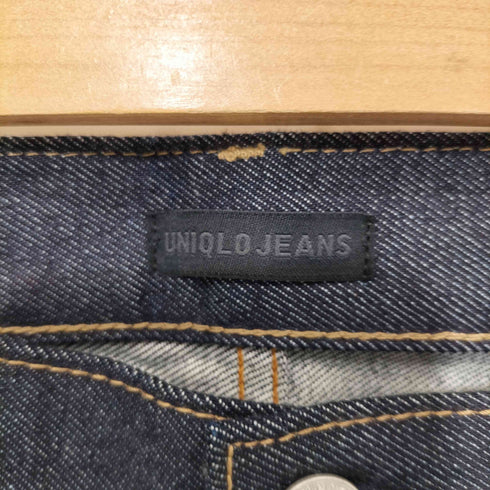 ユニクロ UNIQLO セルビッジレギュラーフィットジーンズ メンズ 33(84cm)