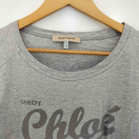 シーバイクロエ SEE BY CHLOE フリル袖 ロゴ クルーネックTシャツ レディース JPN:36