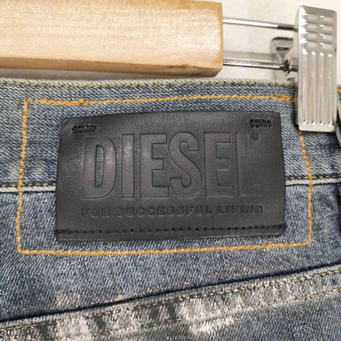 ディーゼル DIESEL D-VIDER-SP1 コーティング加工デニムパンツ メンズ 28