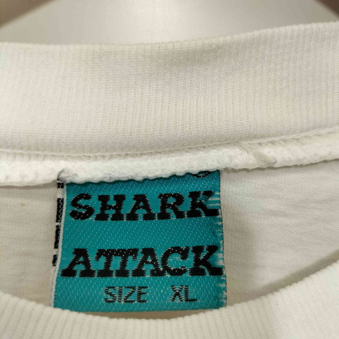 SHARK ATTACK 両面プリントクルーネックアニメプリントTシャツ メンズ XL