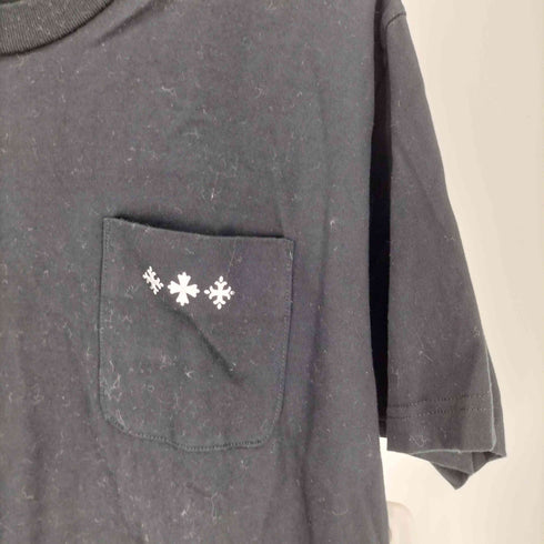 タトラス TATRAS 24SS チェスト ポケット ロゴ チャーム Tシャツ メンズ 01