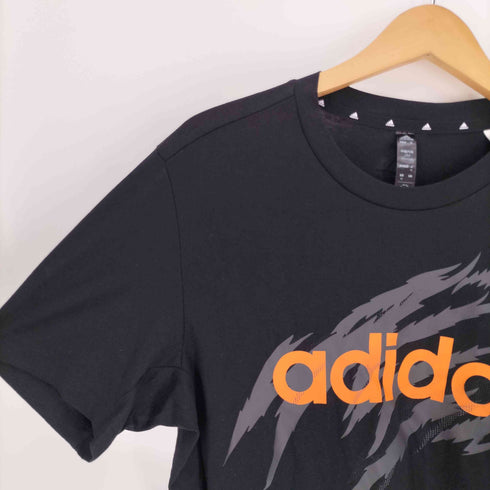 アディダス adidas FEELSTR GFX TEE ロゴ プリント Tシャツ メンズ JPN:M