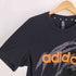 アディダス adidas FEELSTR GFX TEE ロゴ プリント Tシャツ メンズ JPN:M