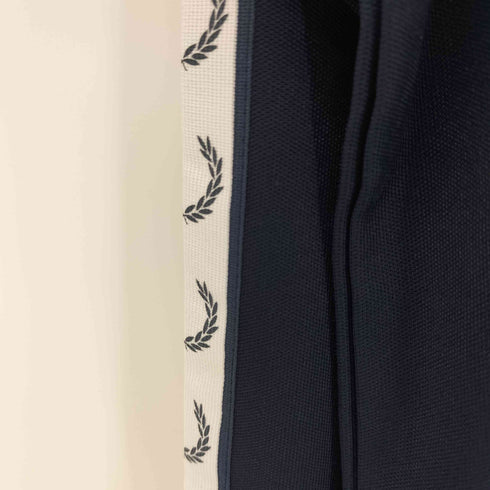 フレッドペリー FRED PERRY Taped Track Jacket メンズ import:L