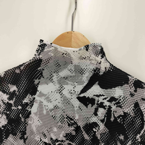 ミー イッセイミヤケ me ISSEY MIYAKE 08SS グラフィックプリント ハイネック ストレッチプリーツ トップ レディース