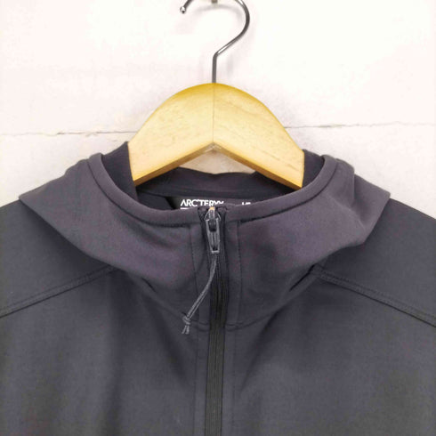 アークテリクス ARCTERYX kyanite lightweight hoody メンズ L