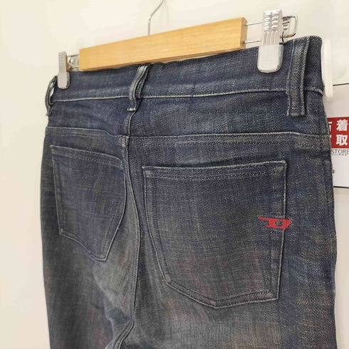 ディーゼル DIESEL 1983 ローライズ スリム ジーンズ デニム パンツ ロゴ 刺繍 メンズ W:28
