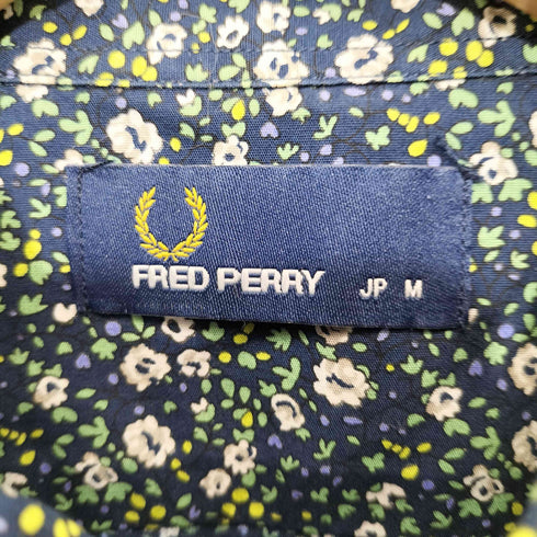 フレッドペリー FRED PERRY 花柄 ロゴ刺繍 ロングスリーブボタンダウンシャツ メンズ JPN:M