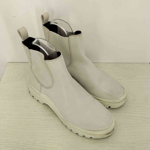 チャールズアンドキース CHARLES&KEITH チャンキープラットフォーム チェルシーブーツ サイドゴアブーツ レディース JPN:39