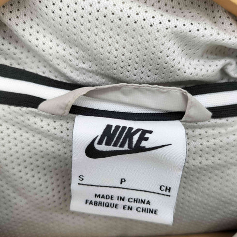 ナイキ NIKE ウィンドランナーナイロンジャケット メンズ JPN:S