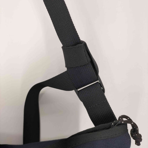 ブルーラグ BLUE LUG リフレクター付きサコッシュ メンズ