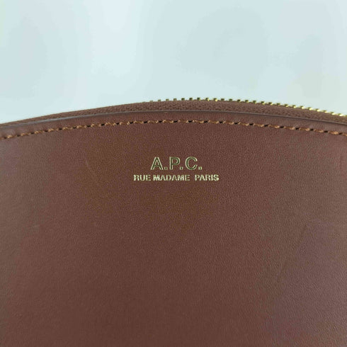 アーペーセー A.P.C. Demi-Lune デミルネ ハーフムーン レザーウォレット レディース