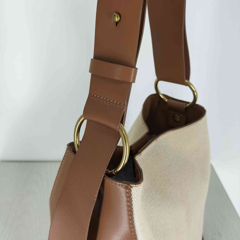 チャールズアンドキース CHARLES&KEITH キャンバススタッズ バケツバッグ レディース