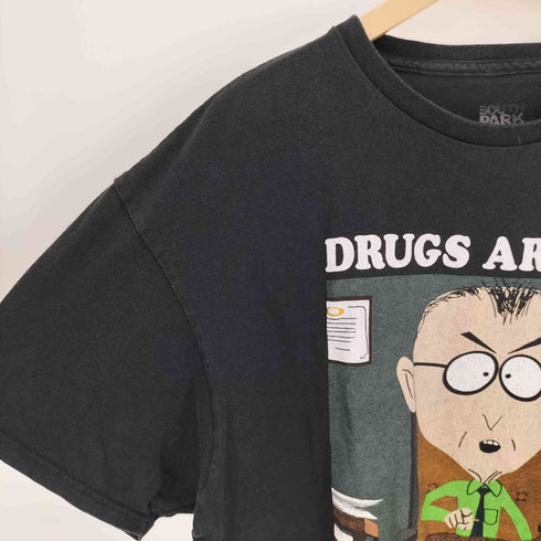 DRUGS ARE BAD キャラクター プリント S/S クルーネック Tシャツ メンズ import:XL