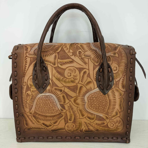 カービングトライブス Carving Tribes 花柄 型押し レザー レディース