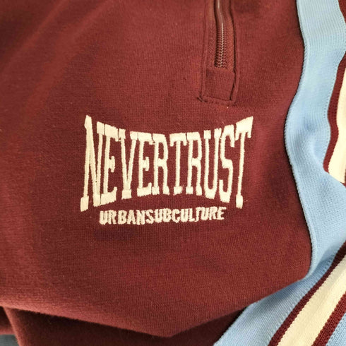 ネバートラスト NEVERTRUST ロゴ刺繍 サイドライン トラックパンツ メンズ 3