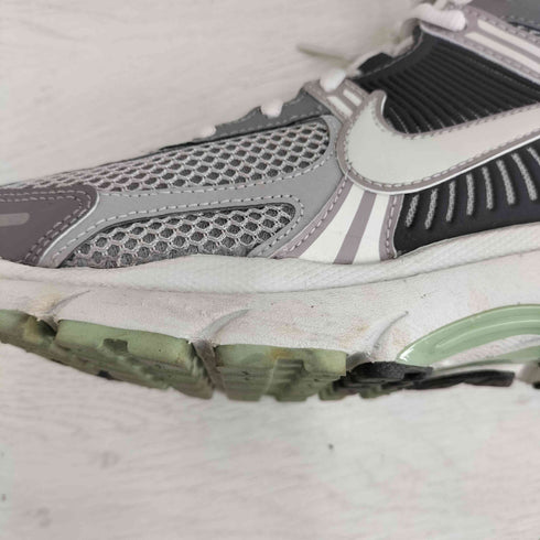 ナイキ NIKE W ZOOM VOMERO 5 COBBLESTONE ウィメンズ ズーム ボメロ 5 メンズ JPN:27